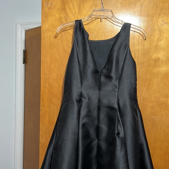 ADRIANNA PAPELL Dress - Picture 4 of 10